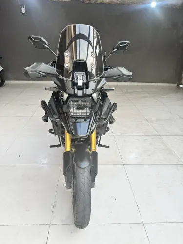 Vendo Suzuki Vstrom XT 2022 com menos de 36.000km originais 