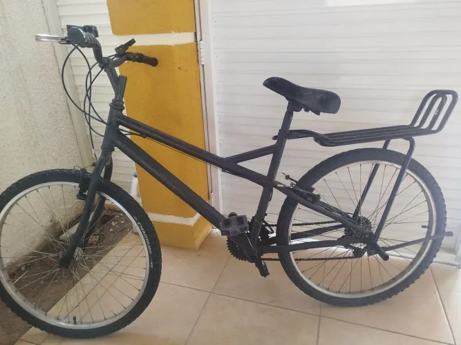 Bicicleta aro 26 em perfeito estado para uso !