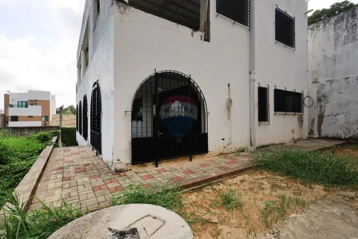 Casa à Venda no Fundão - 4 quartos / 300m² | Espaço, Conforto e Exclusividade