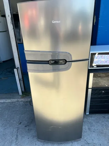 Vende-se geladeira cônsul
