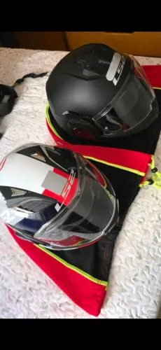 Capacete