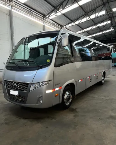 MICROÔNIBUS MARCOPOLO VOLARE W8 2013