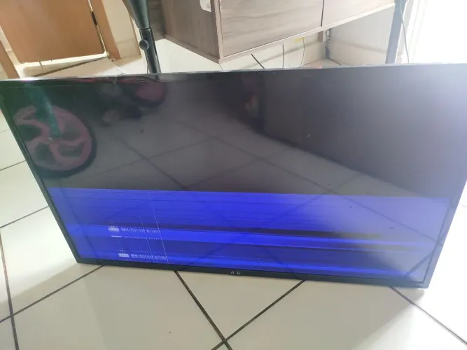 Tv Led 39" com defeito