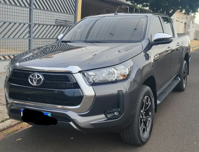 Toyota Hilux CD SRV 4X4 2.8 TDI Diesel Aut. 2024