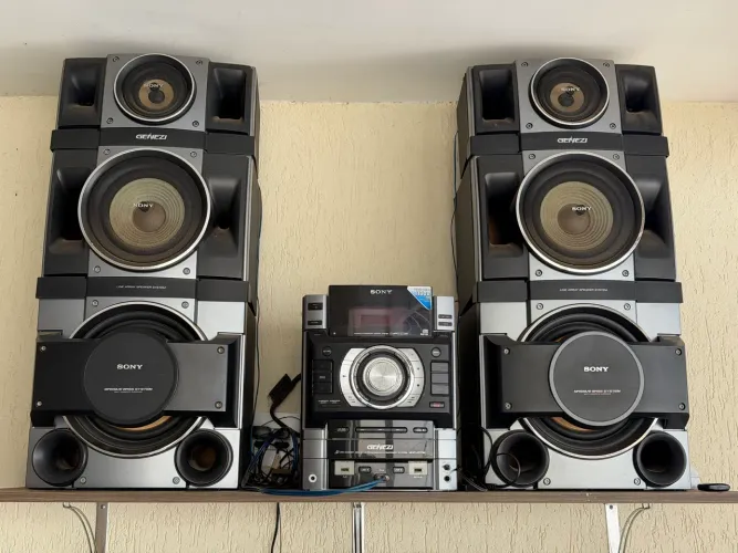 Som Sony GENEZI 1100W RMS