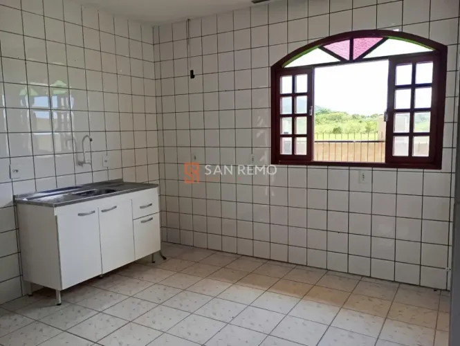 Rio Tavares | Casa 2 quartos