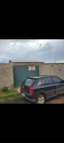 Casa na ocidental Dom bosco com 2 quartos sendo uma suíte. ACEITO CARRO COMO ENTRADA