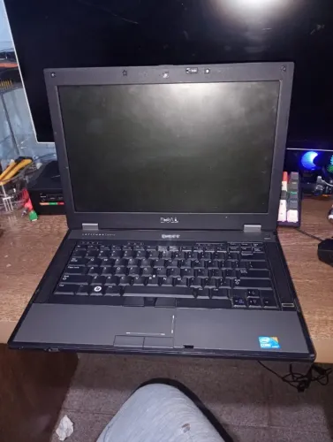 Notebook Dell Latitude E5410 - Para peças (sem RAM e sem HD)