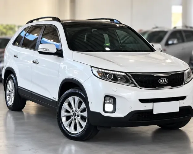 Kia Motors Sorento 3.5 V6 24V 278cv 4X4 Aut. 2014