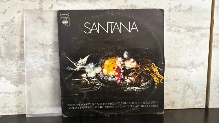 Disco Santana lll ( conhecido apenas como Santana)