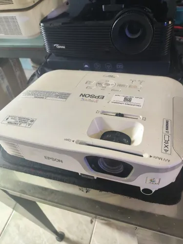 Projetor Epson X12 3000 lumens HDMI Branco