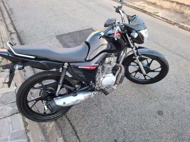 Vendo moto fan ks 125 2014 