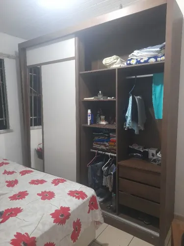Cama Queen em otimo estado
