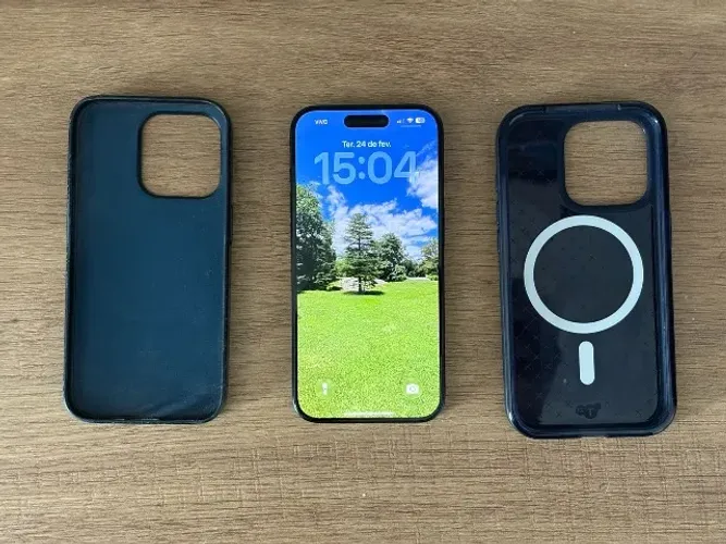 iPhone 15 Pro 256GB em titânio, cor azul