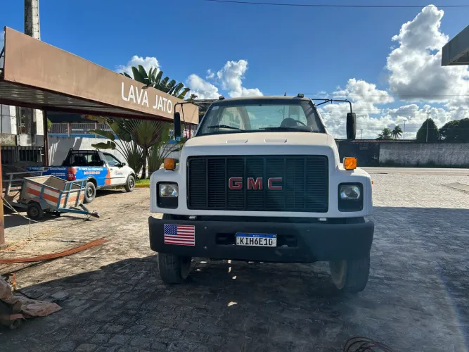 Caminhão GMC 17170 2 eixos, motor MWM