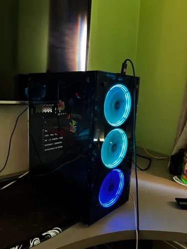 PC GAMER 