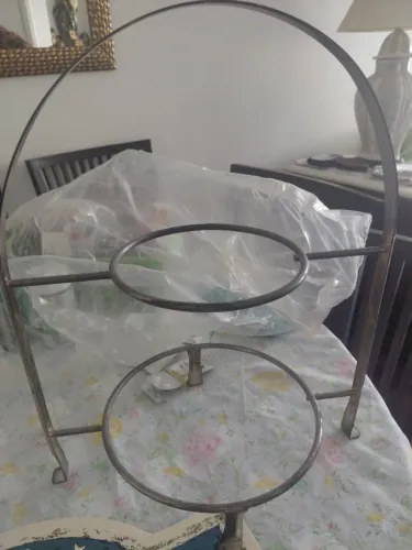 Suporte de prato em PRATA