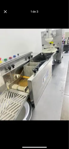 Empanadeira de salgado Máquina de empanar salgado