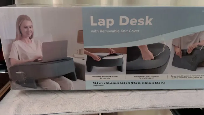 Lap Desk - medida 25 x 60 cm