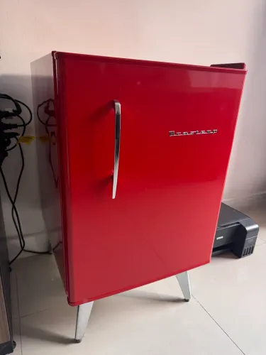 Frigobar Brastemp Retrô Vermelho