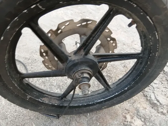 Roda dafra apache 150