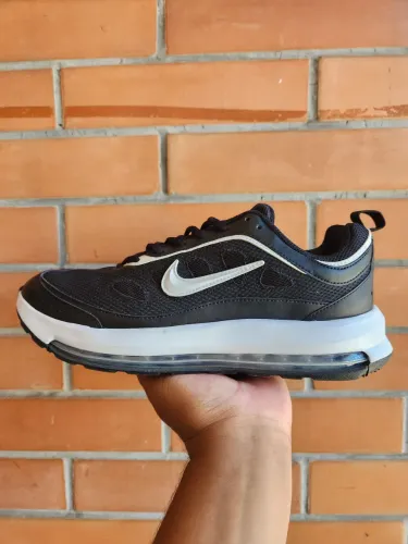 Nike Air Max AP Black White
