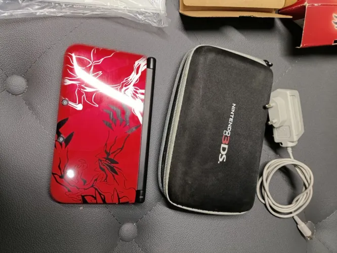 Nintendo 3ds xl New Edição Limitada Pokémon yvetal xerneas vermelho