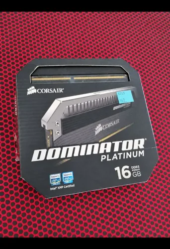 MEMÓRIA CORSAIR DOMINATOR PLATINUM 16GB 2400MHz (DDR3)