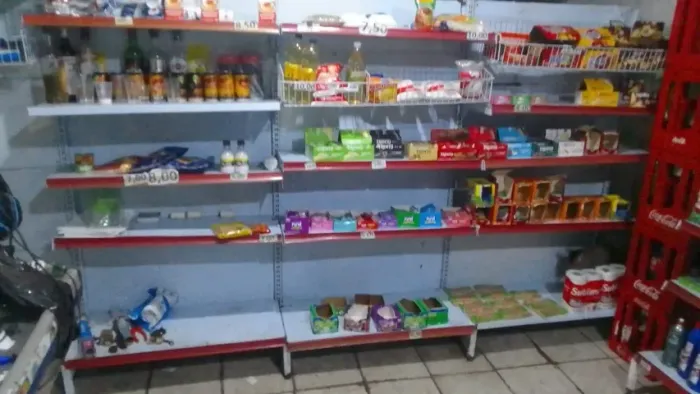 Prateleiras de mercado 