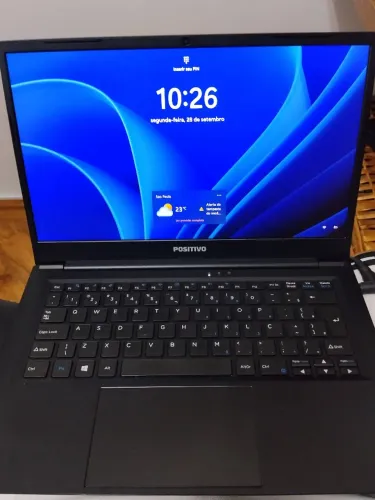 Notebook Positivo Master N4340