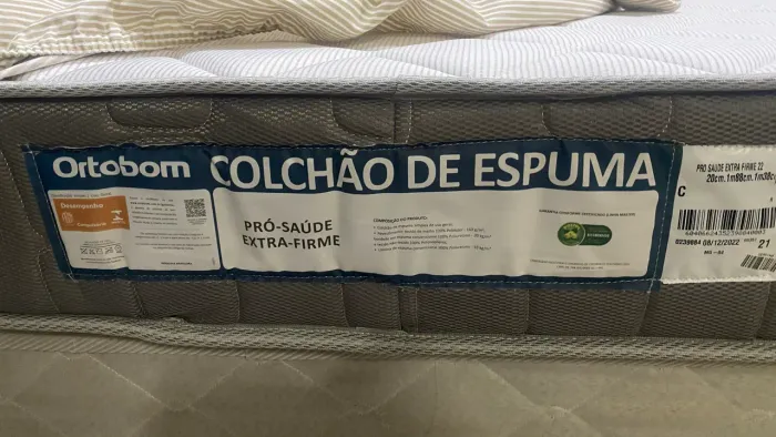 Cama box de casal com colchão novo