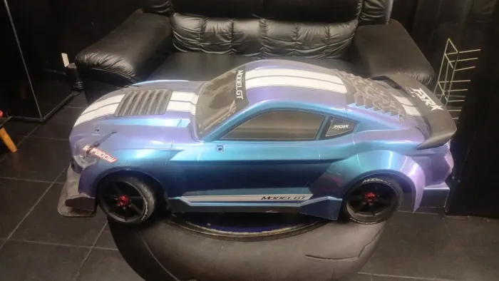 Automodelo RC FS GT 6S + Rádio + Bateria