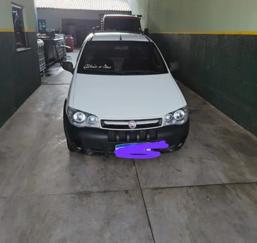 Fiat Strada 1.4 MPI Fire Flex 8V CS 2012