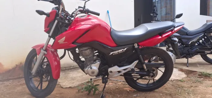 Honda Fan 160 ano 2024 cor Vermelha