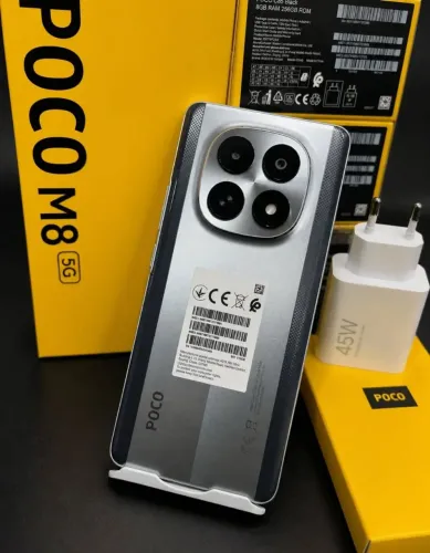 POCO M8 5G! 512GB 8 de RAM