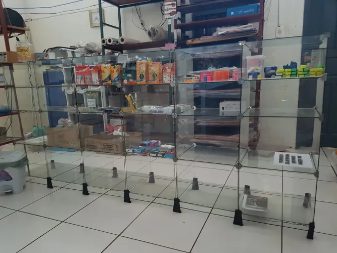 Expositor de vidro