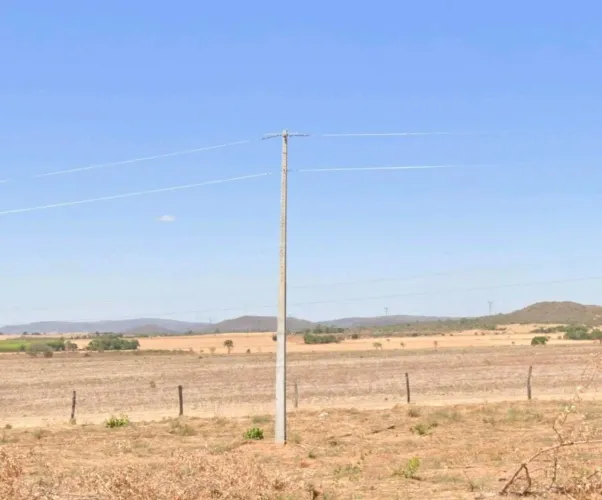 Fazenda 1.000 alqueirão a 134,km de Anápolis Go. Sentido Niquelândia 350 milhões.