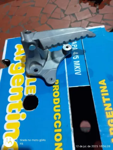 Pedaleira com suporte Xmax