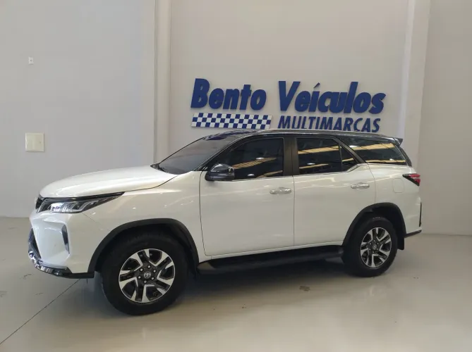 Toyota Hilux SW4 Diamond 2.8 TB 4X4 Die. Aut. 2024