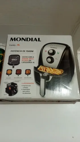 Vende-se uma air fryer nova(dentro da caixa) por R$250 reais