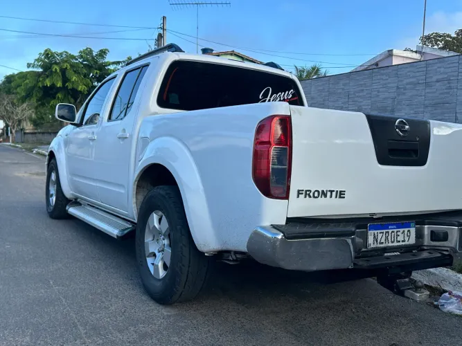 Nissan Frontier XE CD 4X2 2.5 TB Diesel 2013
