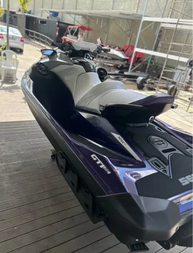 JET SKI SEADOO
