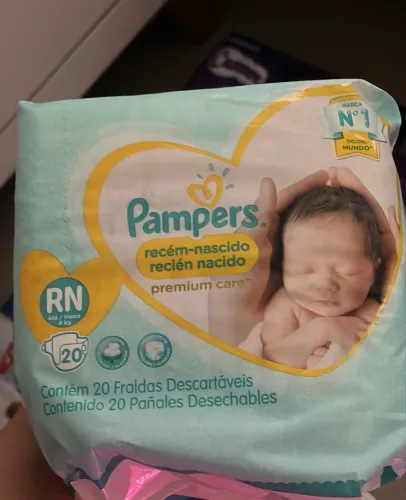 Fralda RN Pampers