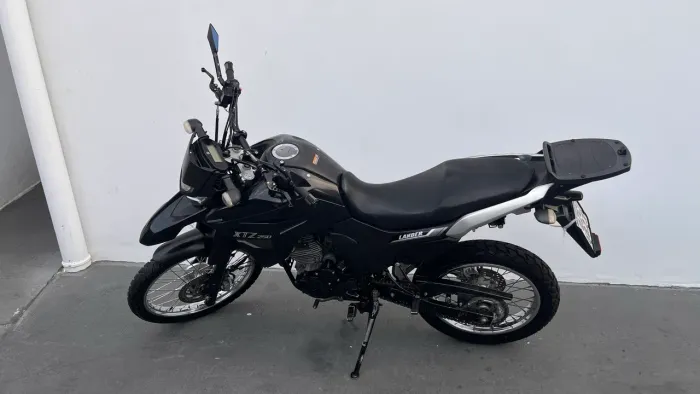 VENDO YAMAHA LANDER 2022, $18.500