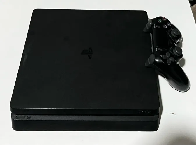 Playstation 4 Slim 1tb