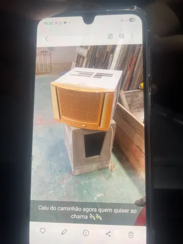 Vende-se esse ar funcionando tudo com incluso 200 pra levar l logo