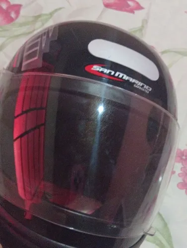 Vendo capacete novinho 150$ cophavila2 *
