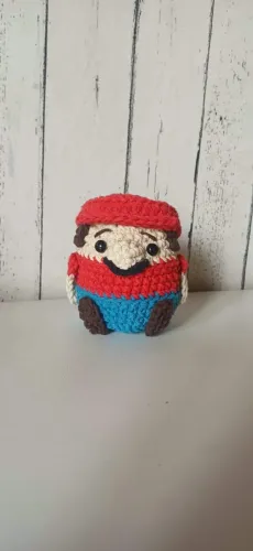 Amigurumi Mini Mario em Crochê