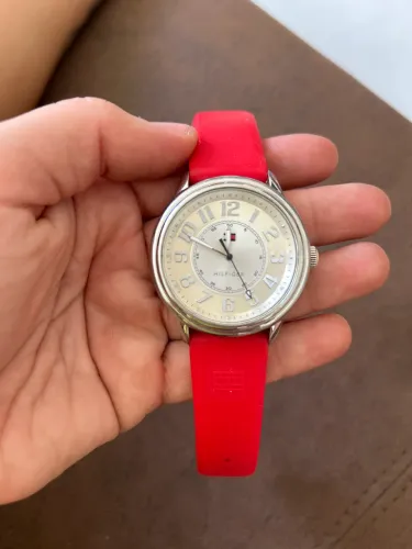 RELÓGIO TOMMY HILFIGER LARANJADO ORIGINAL 