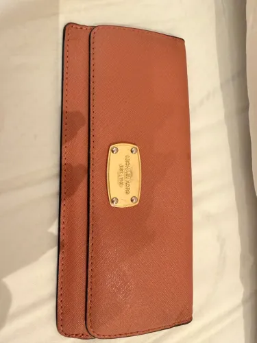 Carteira Michael Kors original em couro saffiano rosé/salmão